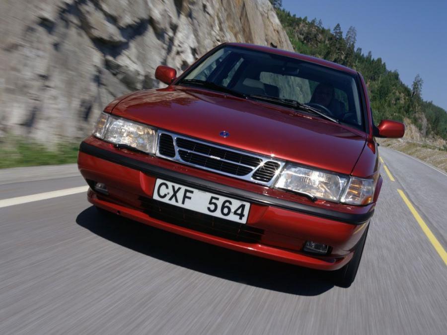  Saab 900 SE Talladega 1997 года  (фото 3 из 7)